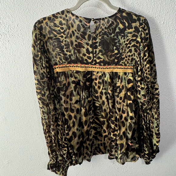 Bl^nk London leopard blouse embroidered size small - Picture 7 of 7